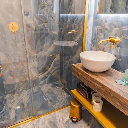 - Italian Homing Sirmione